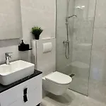 Luxury 3 Bed Sea View Penthouse 펜션 *