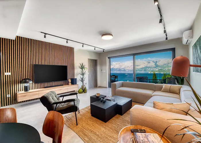 Luxury 3 Bed Sea View Penthouse Hébergement de vacances Cavtat