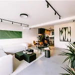 Luxury 3 Bed Sea View Penthouse 度假居 察夫塔特