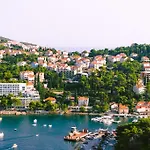 度假居 Luxury 3 Bed Sea View Penthouse *
