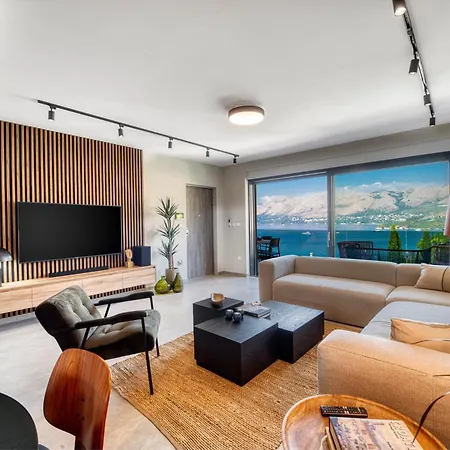 Luxury 3 Bed Sea View Penthouse Дом отдыха Цавтат