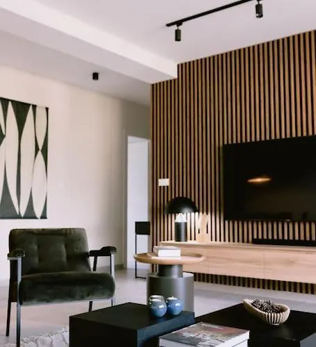 Luxury 3 Bed Sea View Penthouse Semesterbostad