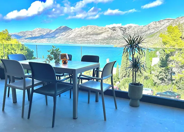 Luxury 3 Bed Sea View Penthouse Cavtat