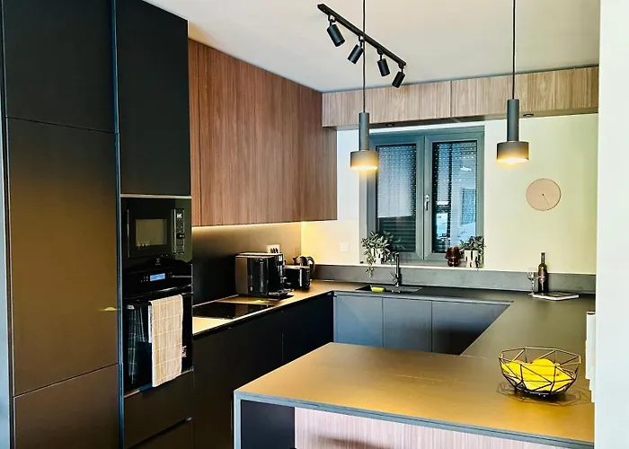 Semesterbostad Luxury 3 Bed Sea View Penthouse *