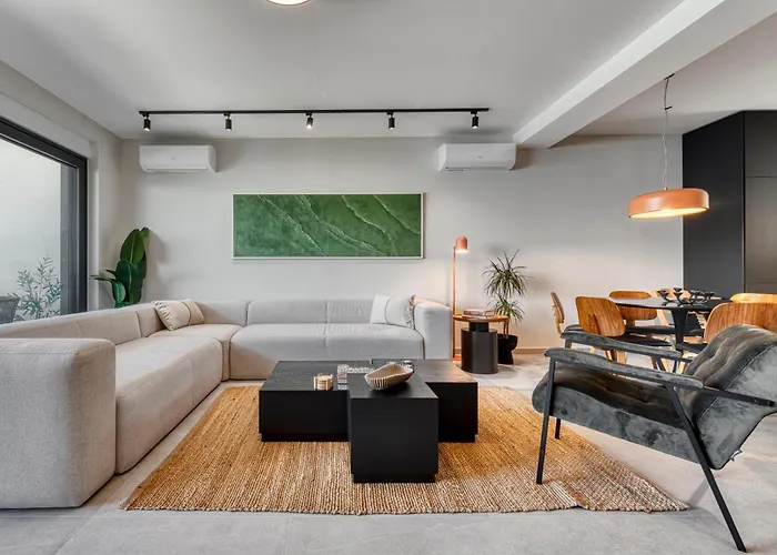 Luxury 3 Bed Sea View Penthouse Semesterbostad *