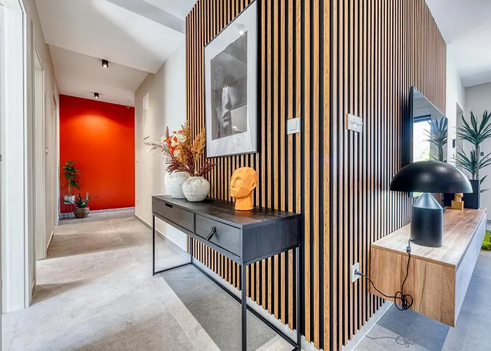 Semesterbostad Luxury 3 Bed Sea View Penthouse *